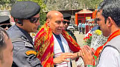 'ನಿಮ್ಮನ್ನು ನಮ್ಮವರೆಂದು ಪರಿಗಣಿಸುತ್ತೇವೆ': ಭಾರತದ ಜೊತೆ ಸೇರುವಂತೆ PoK ಜನರಿಗೆ ರಾಜನಾಥ್ ಸಿಂಗ್ ಕರೆ